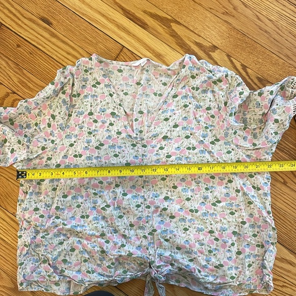 LC Lauren Conrad Size XXL Floral Bohemian Front Tie Top - Picture 8 of 8